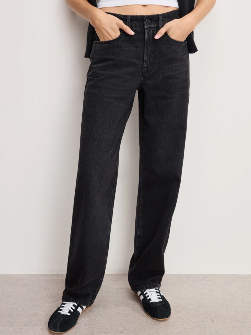 Good American Good 90’s Relaxed Jeans in Black
